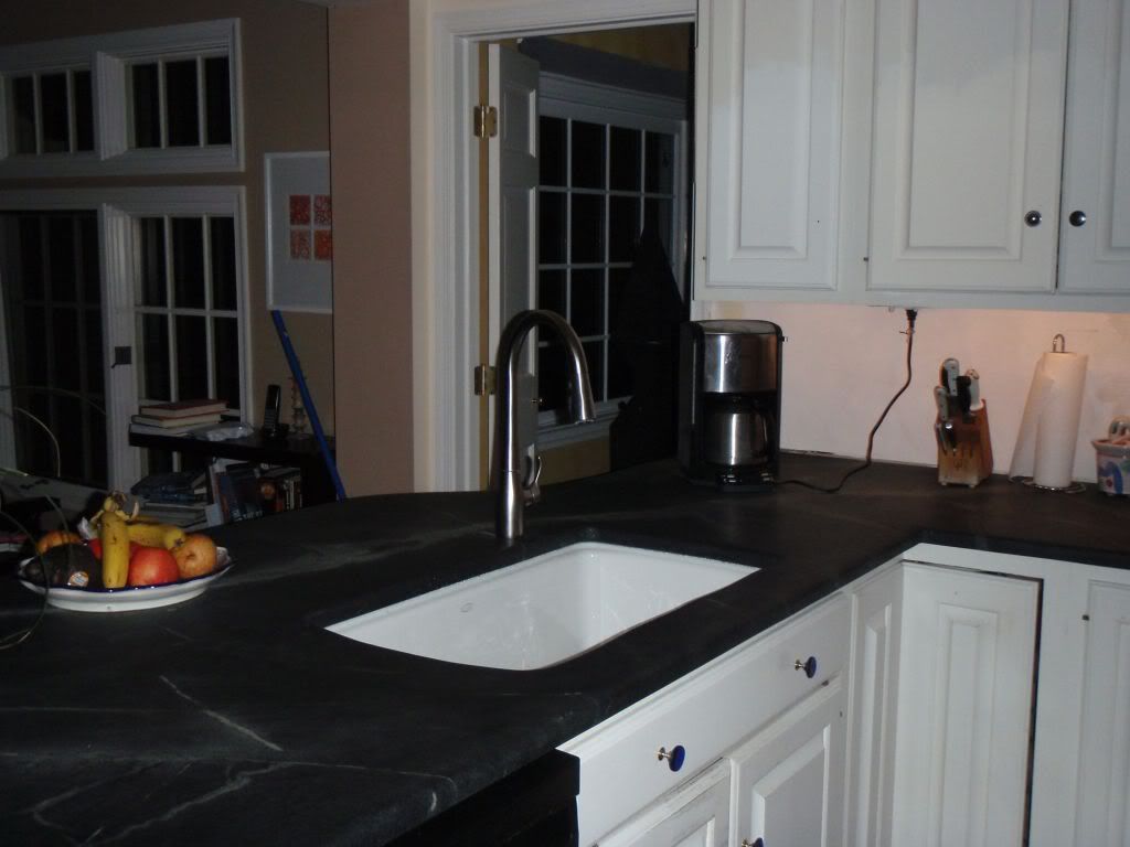 Soapstone Countertop Seam at middle of sink OK?